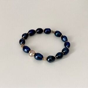 Deep Blue Freshwater Pearls Bracelet
